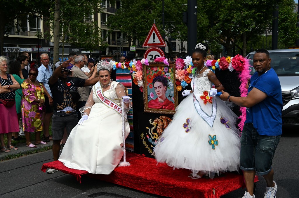 ../Images/Zomercarnaval 2024 069.jpg